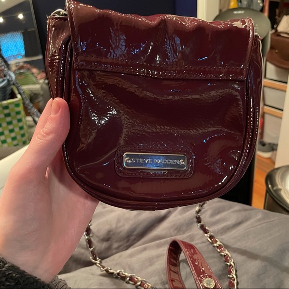 Steve Madden Patent Burgundy Crossbody Bag - Picture 6 of 16